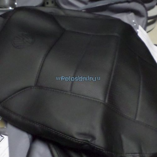 фото Чехлы на сидения Поло седан с 2015 г, спинка 2/3- экокожа, Черные